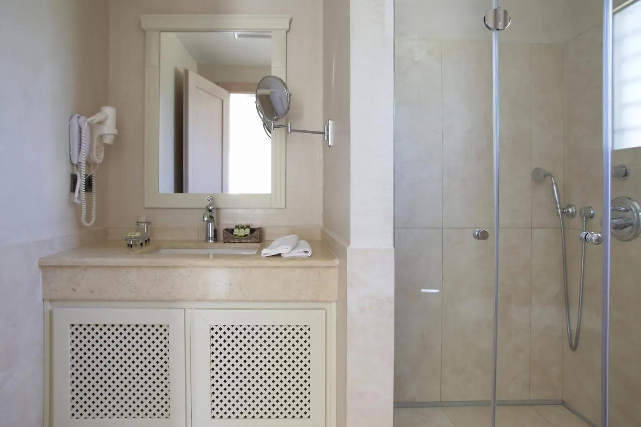 ****  Costa Rossa Boutique Hotel - Adults Only Lixouri Griekenland